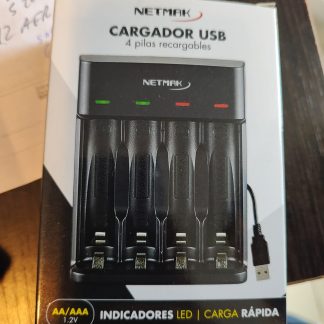 CARGADOR USB PARA 4 PILAS NETMAK